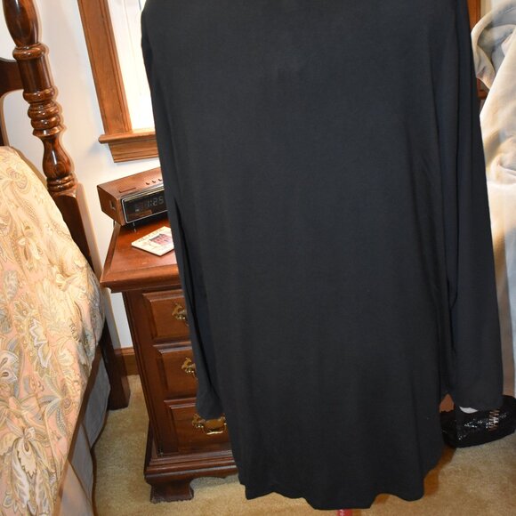 blouse - Picture 5 of 7